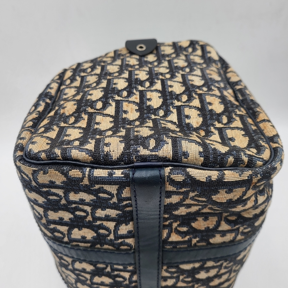 CHRISTIAN DIOR OBLIQUE BOSTON 30 BAG..Authentic...w/COA. - Picture 14 of 16